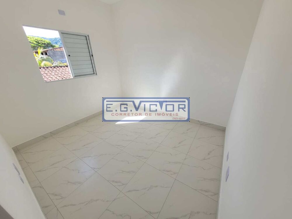Casa à venda com 2 quartos, 78m² - Foto 6