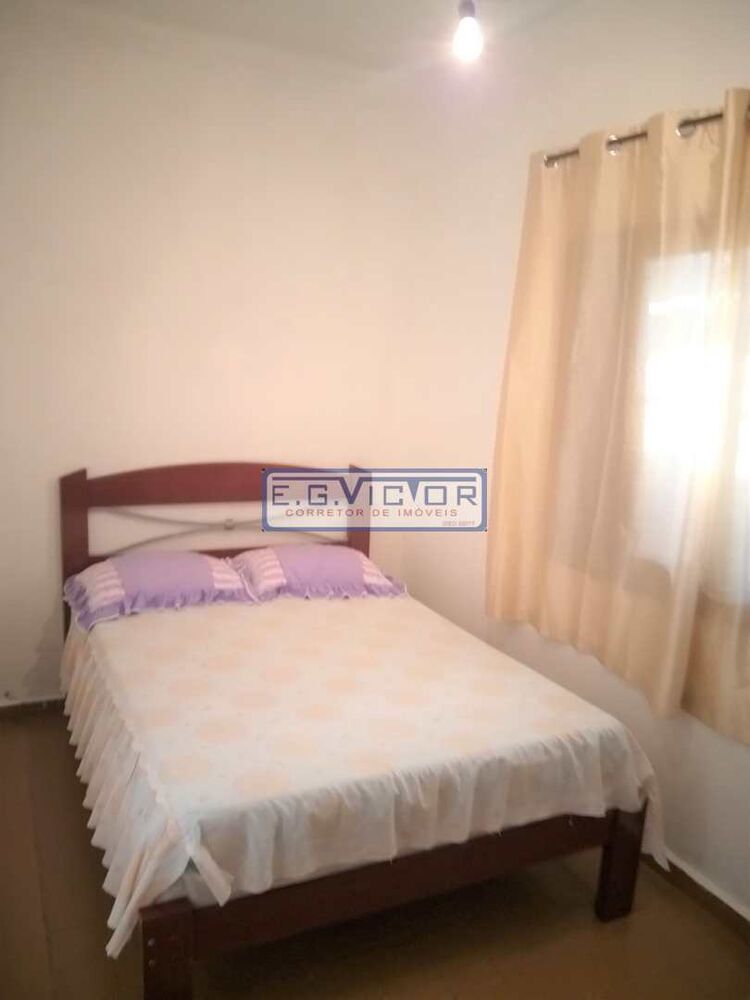 Casa à venda com 2 quartos, 1m² - Foto 8