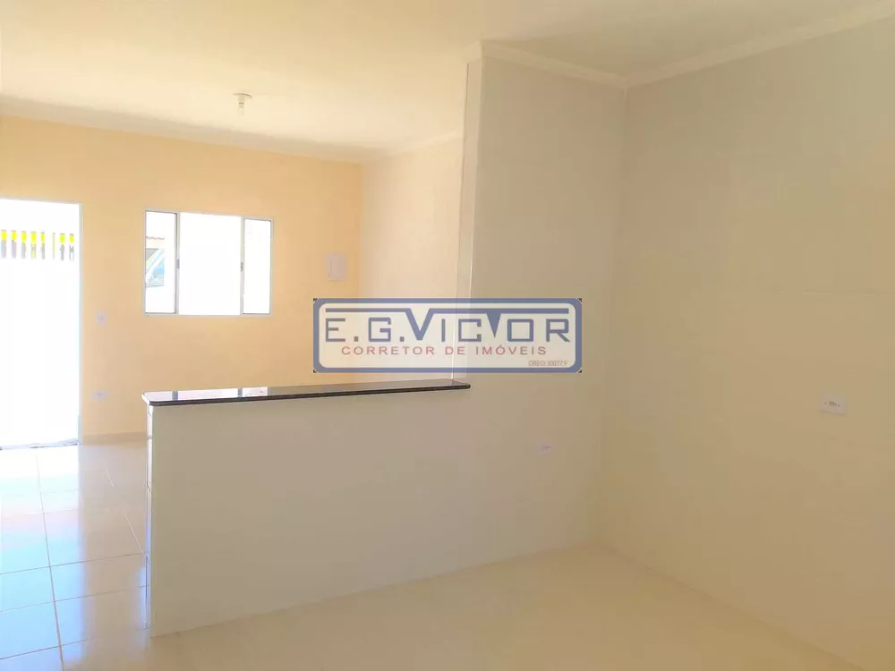 Casa à venda com 2 quartos, 1m² - Foto 14