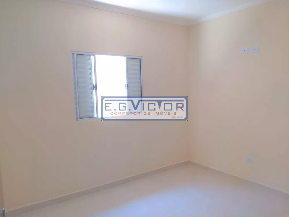 Casa à venda com 2 quartos, 1m² - Foto 17