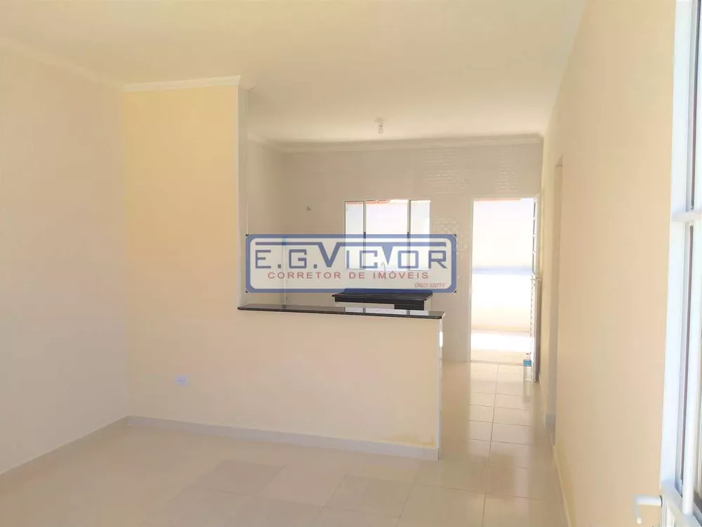 Casa à venda com 2 quartos, 1m² - Foto 12