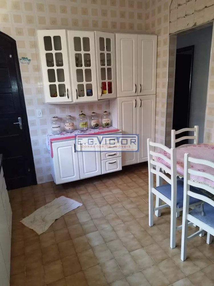 Casa, 3 quartos, 222 m² - Foto 3