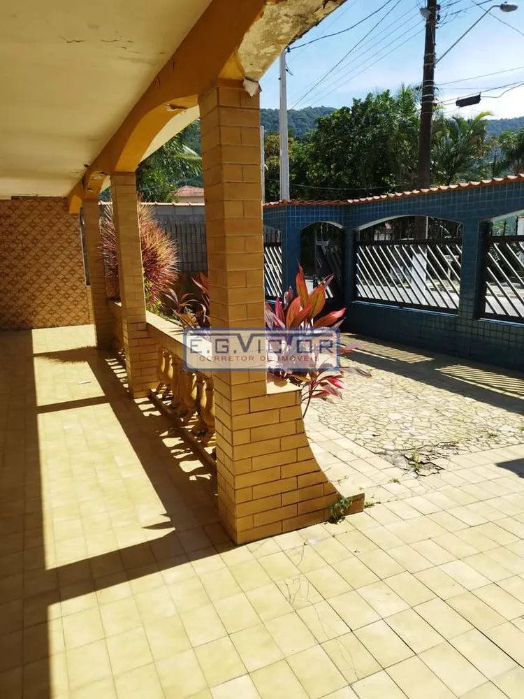 Casa, 3 quartos, 222 m² - Foto 2