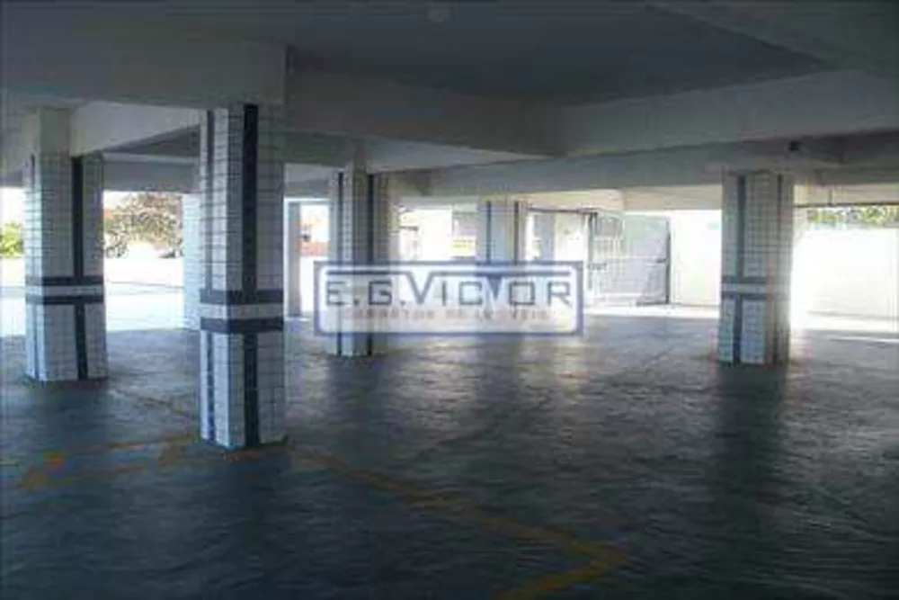 Apartamento à venda com 3 quartos, 113m² - Foto 3