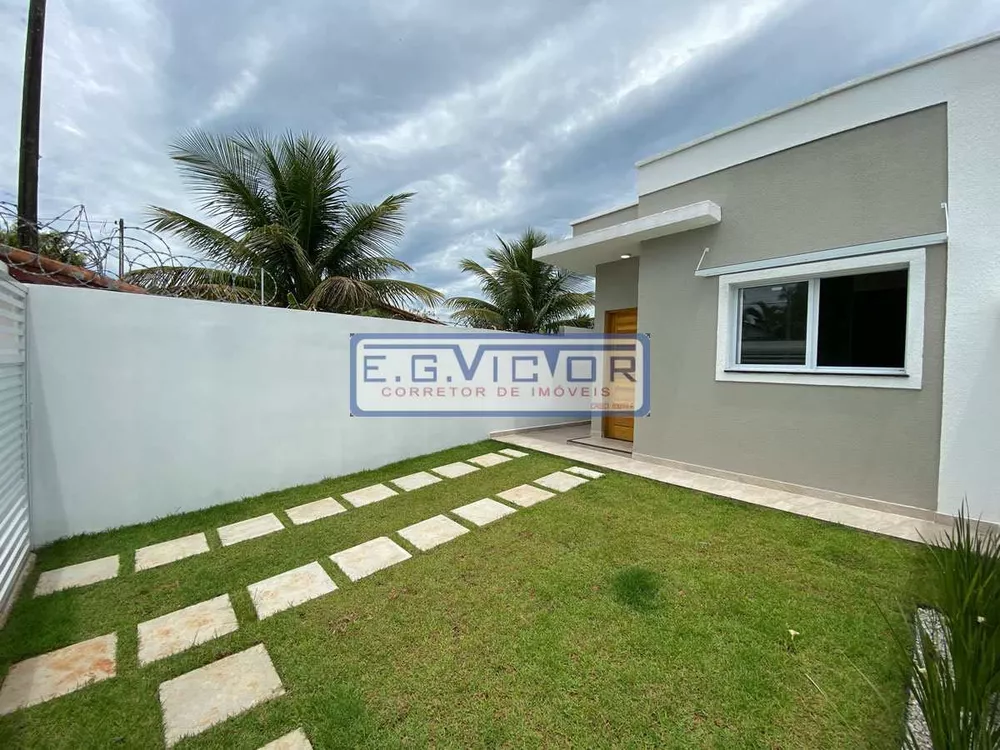 Casa à venda com 3 quartos, 95m² - Foto 1