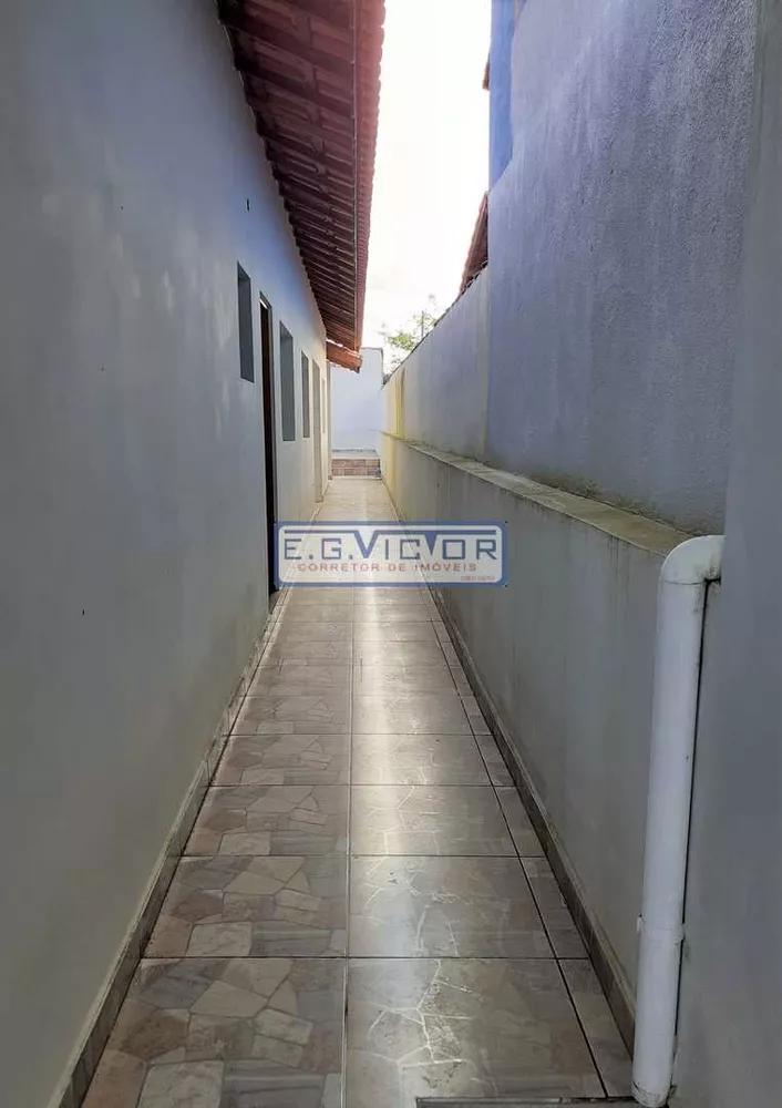 Casa à venda com 2 quartos, 90m² - Foto 6