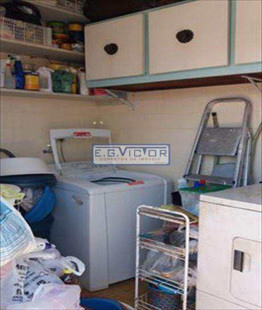 Casa à venda com 4 quartos, 184m² - Foto 8