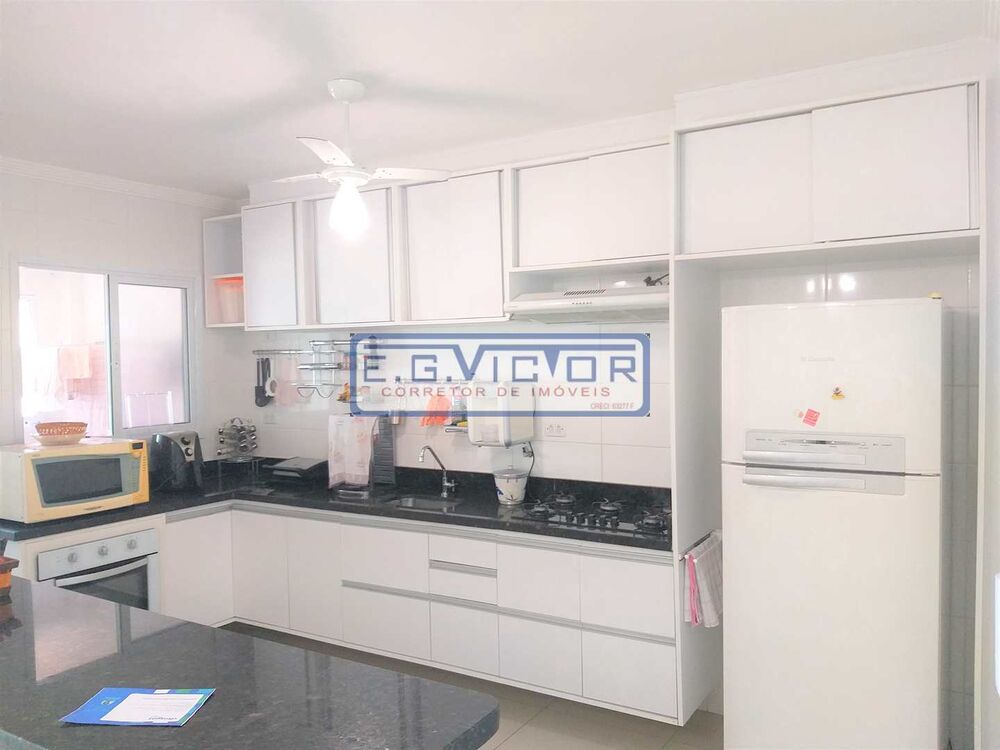Apartamento à venda com 3 quartos, 95m² - Foto 4