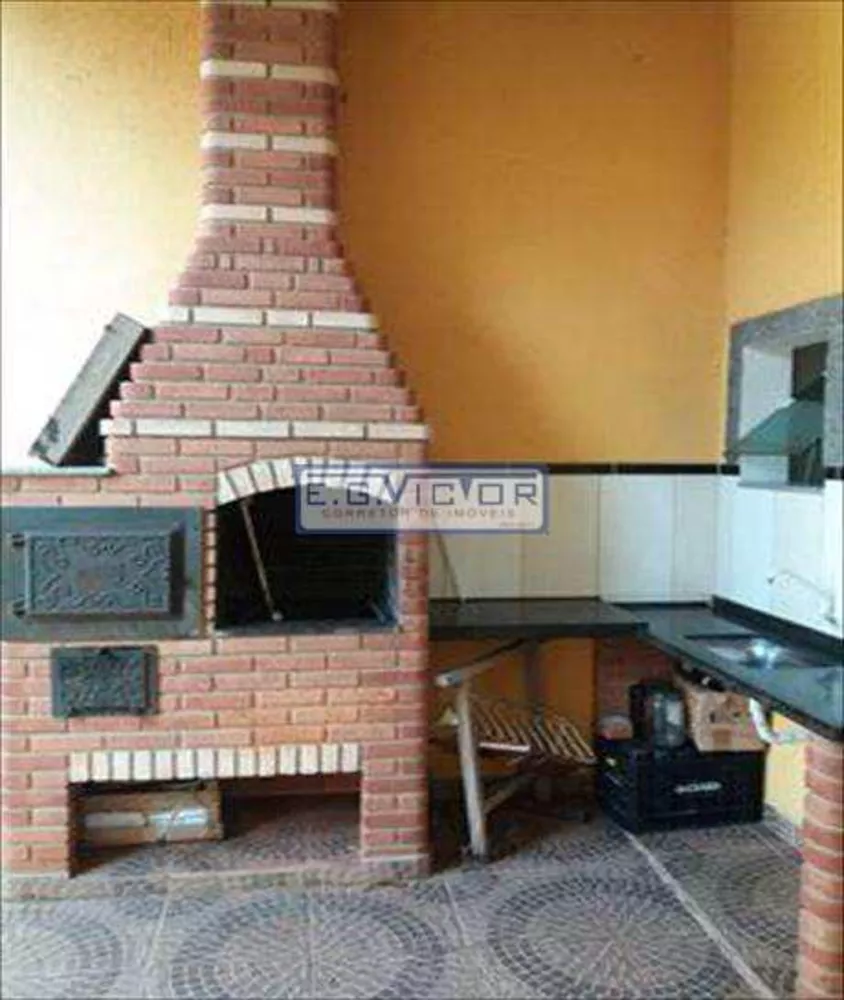 Sobrado à venda com 2 quartos, 75m² - Foto 2