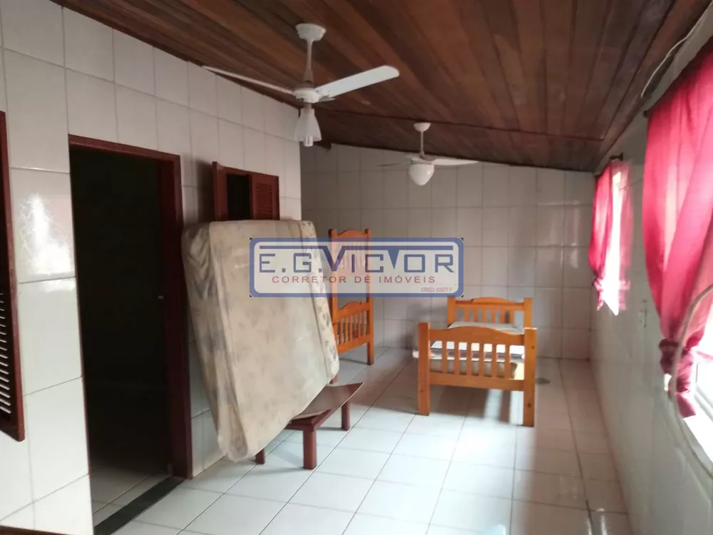 Casa, 1 quarto, 178 m² - Foto 1