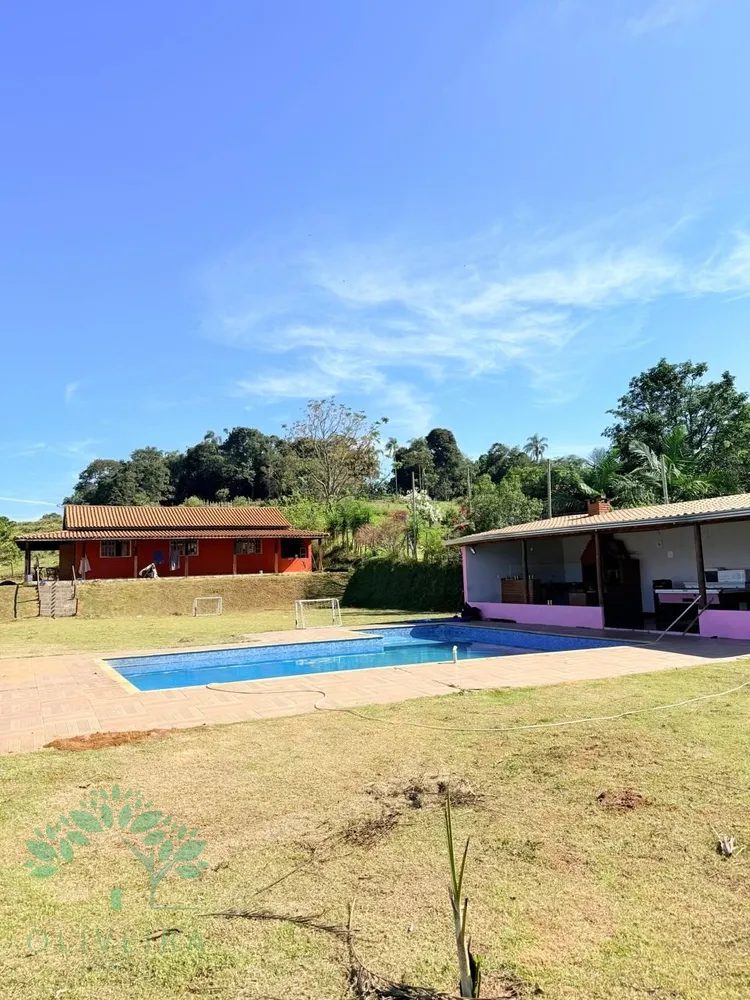 Chácara, 3 quartos, 2000 m² - Foto 1