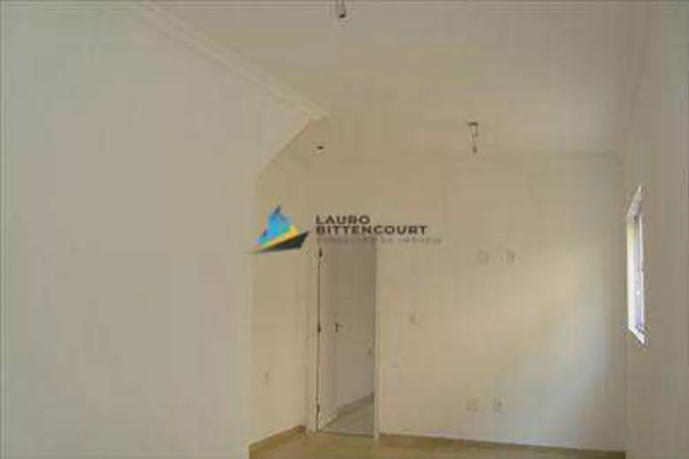 Casa à venda com 3 quartos, 100m² - Foto 2