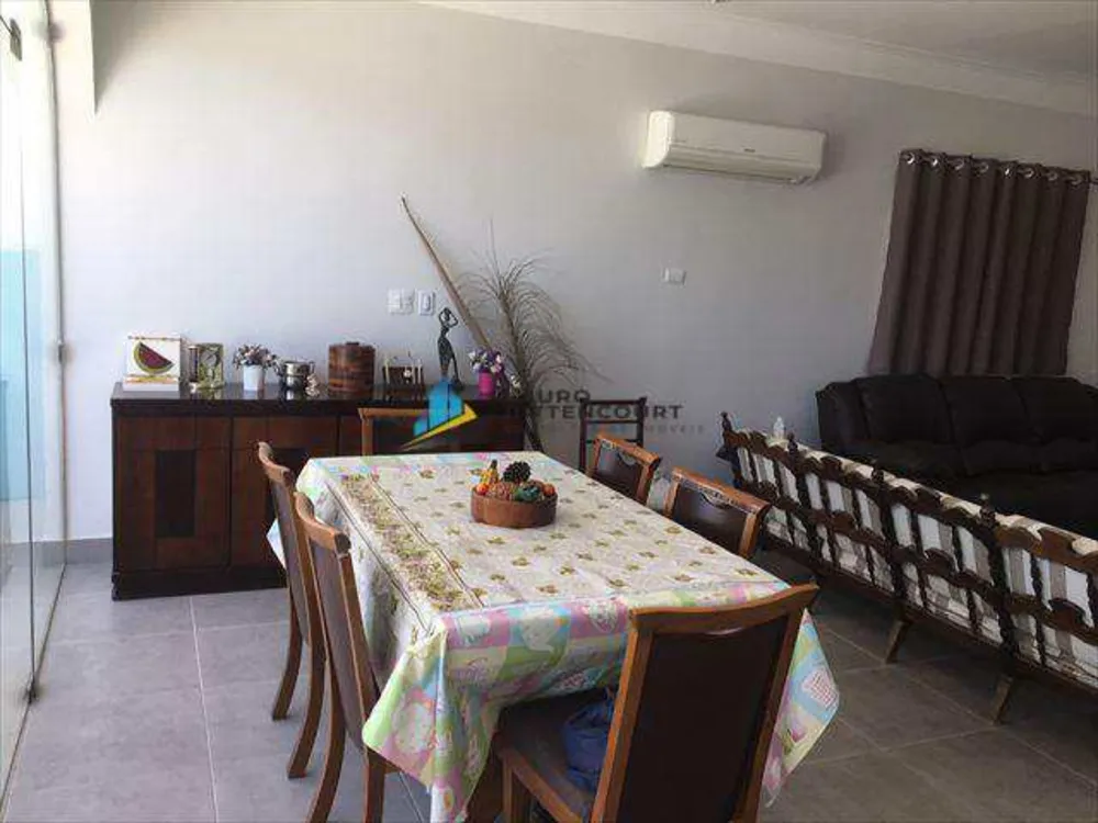 Casa, 3 quartos, 200 m² - Foto 16