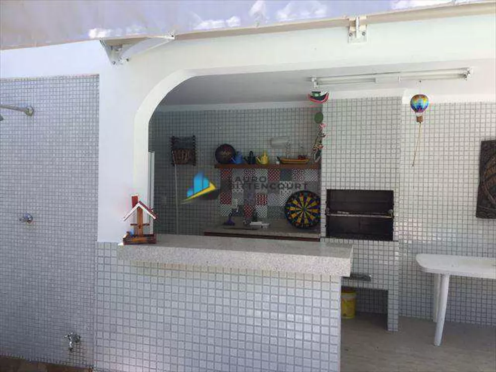 Casa à venda com 3 quartos, 200m² - Foto 8