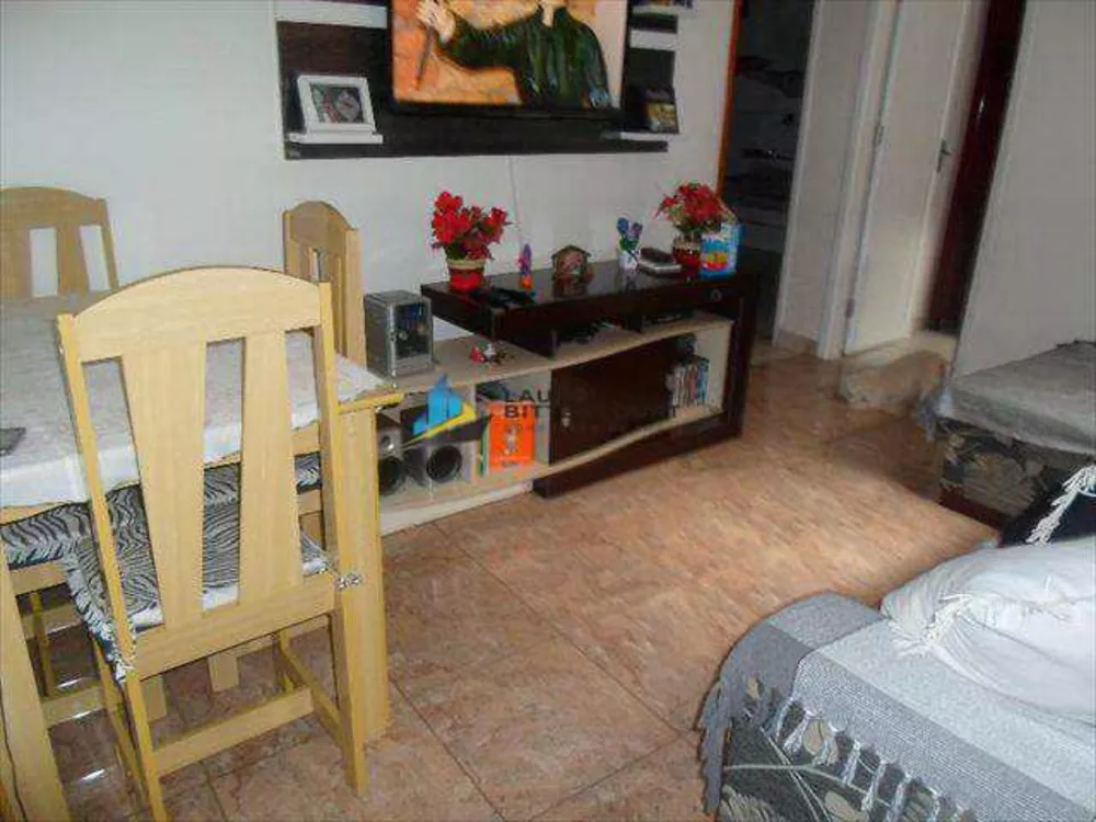 Apartamento à venda com 2 quartos, 60m² - Foto 3