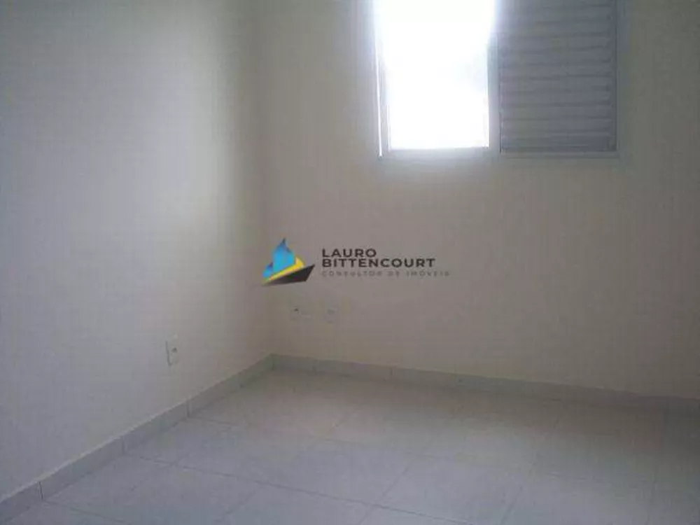 Apartamento à venda com 2 quartos, 61m² - Foto 4