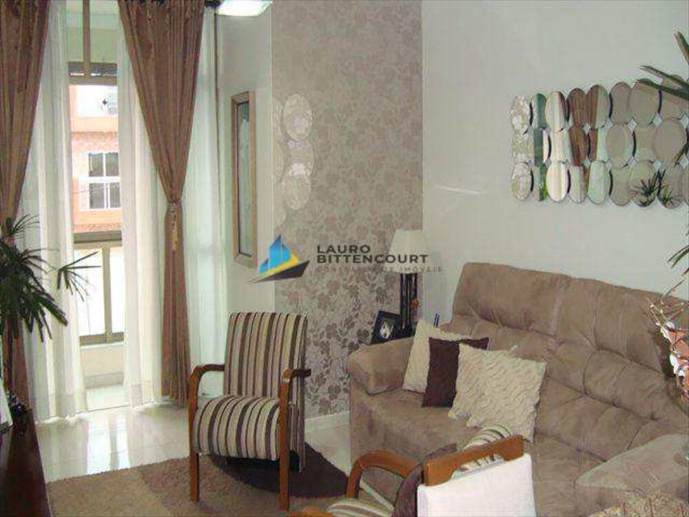 Casa à venda com 3 quartos, 99m² - Foto 1