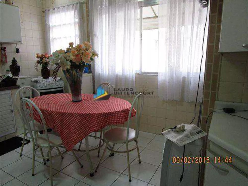 Apartamento à venda com 2 quartos, 67m² - Foto 4