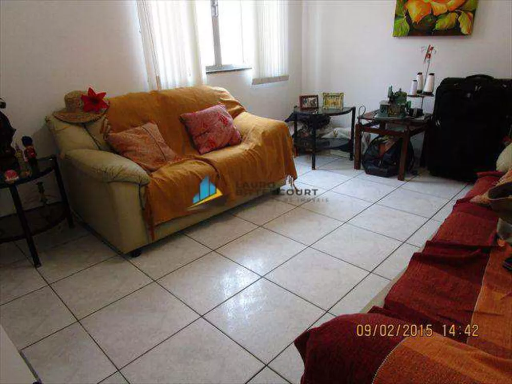 Apartamento à venda com 2 quartos, 67m² - Foto 1