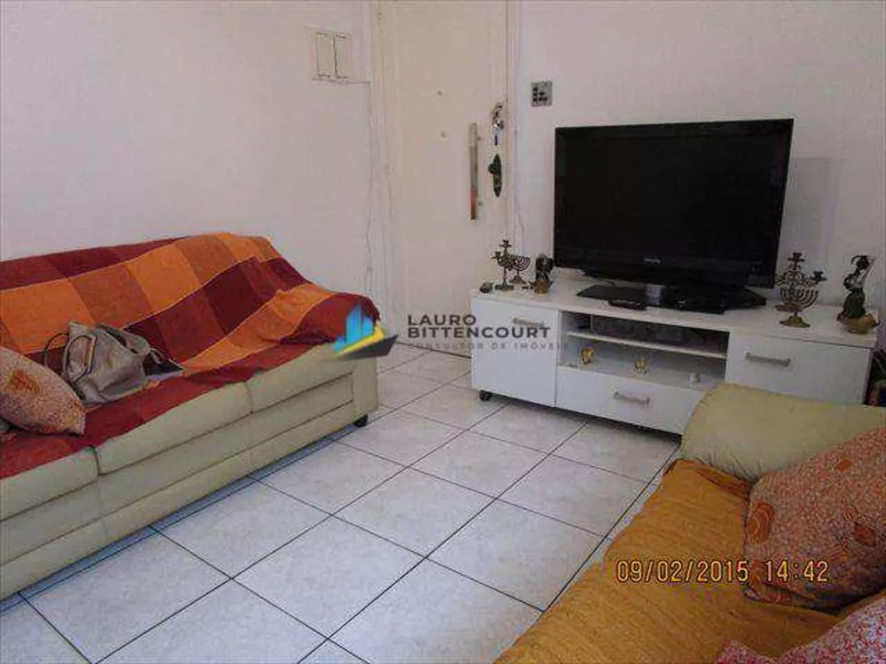 Apartamento à venda com 2 quartos, 67m² - Foto 2