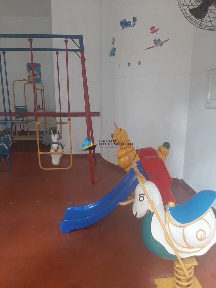 Apartamento à venda com 3 quartos, 117m² - Foto 18
