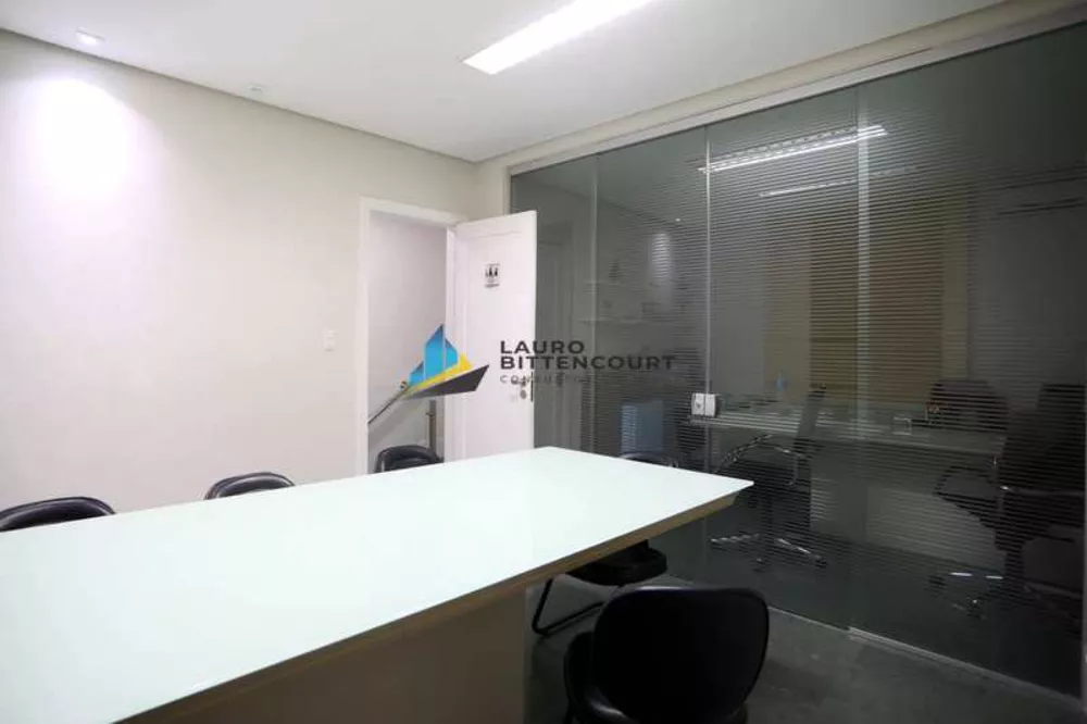 Casa para alugar com 7 quartos, 230m² - Foto 8
