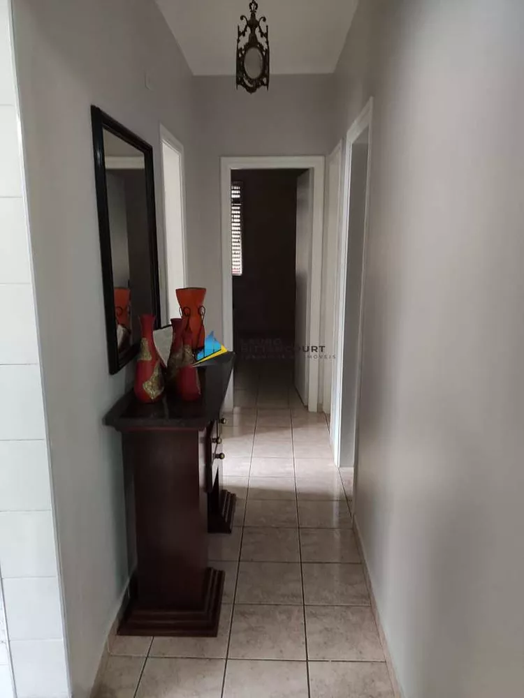 Apartamento à venda com 3 quartos, 94m² - Foto 2