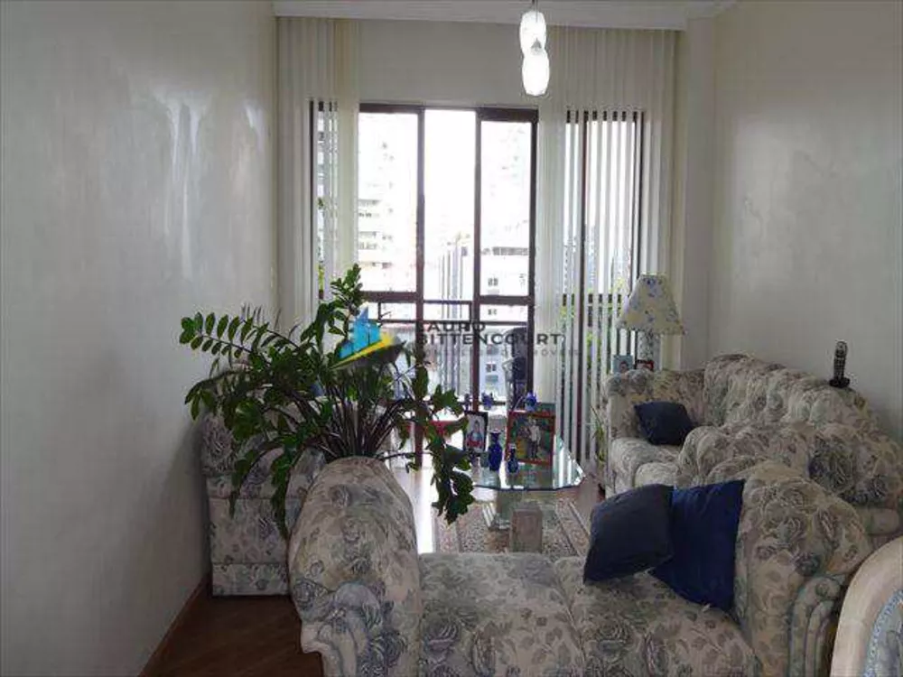 Apartamento à venda com 3 quartos, 127m² - Foto 1