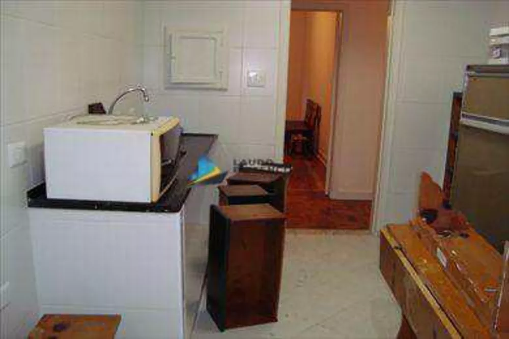 Apartamento à venda com 3 quartos, 108m² - Foto 2