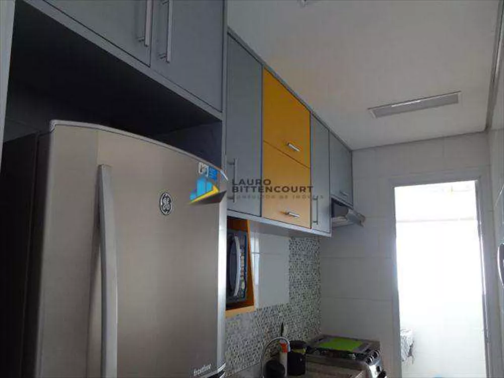 Apartamento à venda com 2 quartos, 69m² - Foto 2