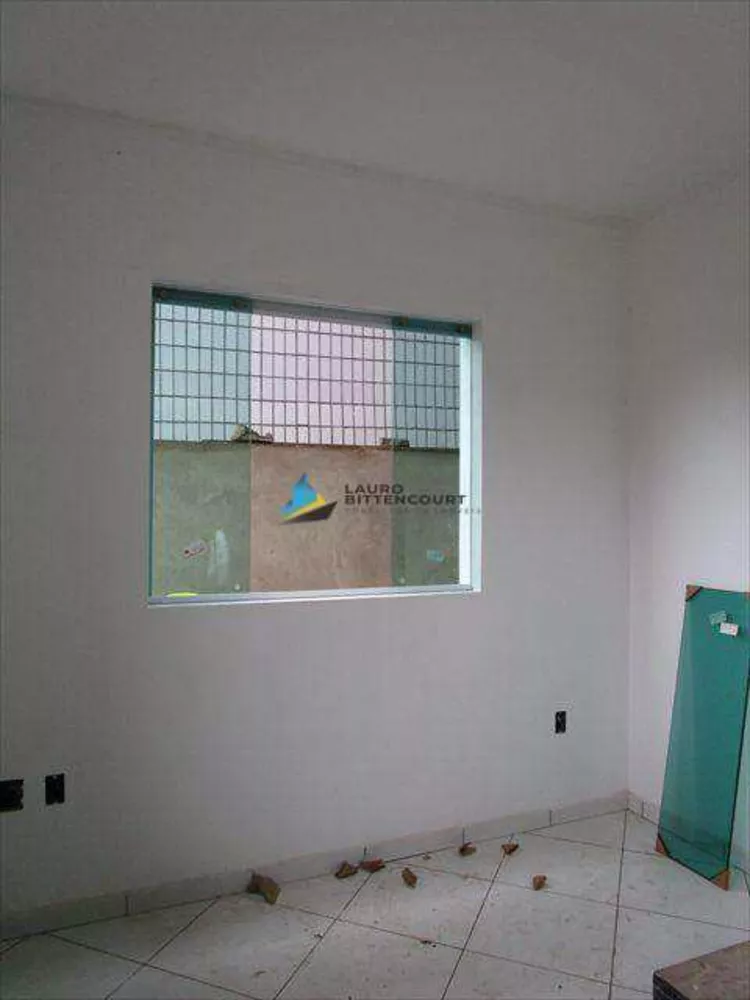 Sobrado à venda com 2 quartos, 65m² - Foto 2