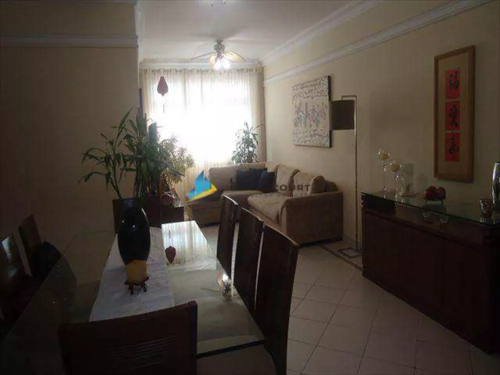 Apartamento à venda com 3 quartos, 140m² - Foto 1