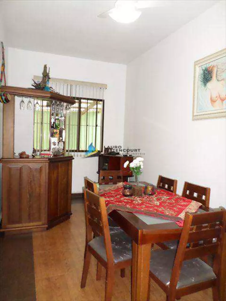 Casa à venda com 3 quartos, 150m² - Foto 4