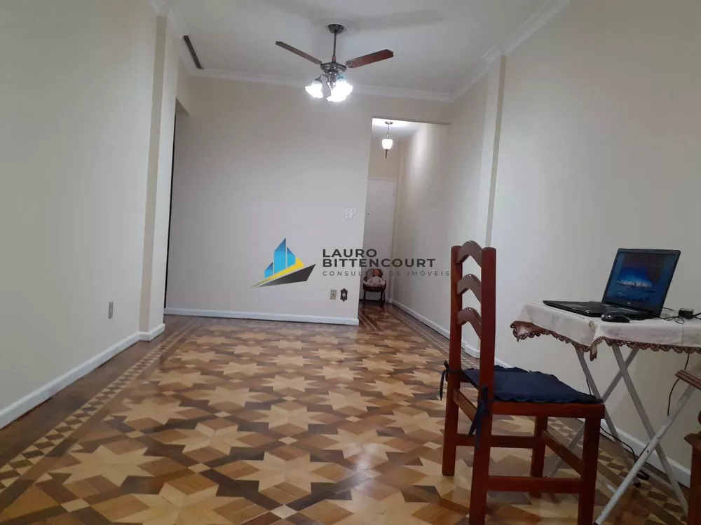 Apartamento à venda com 3 quartos, 130m² - Foto 2