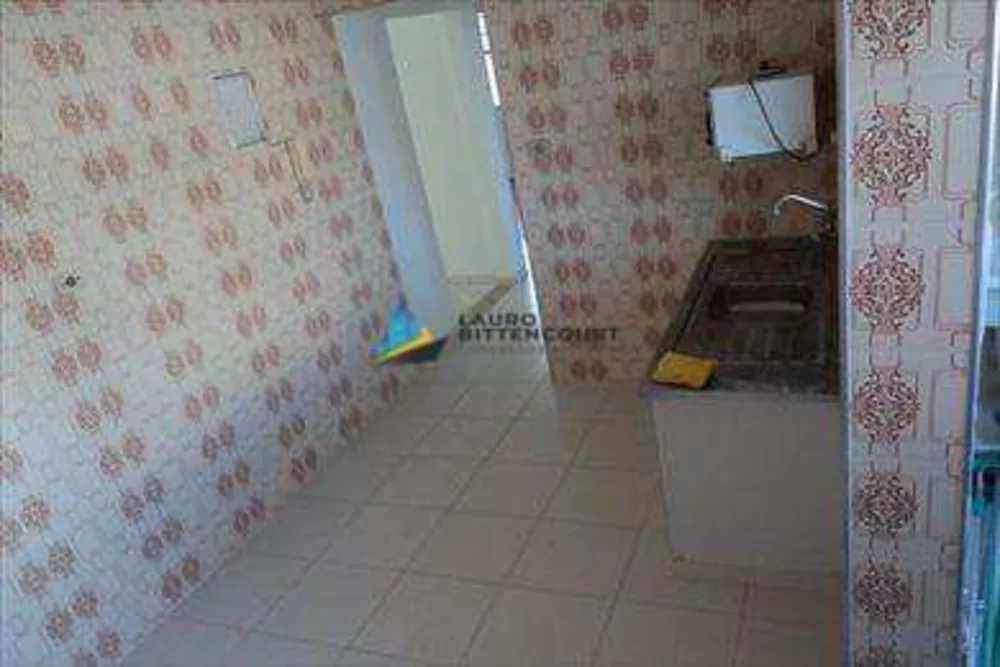 Apartamento à venda com 2 quartos, 65m² - Foto 11