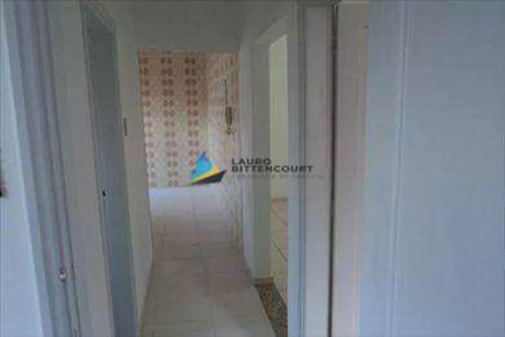 Apartamento à venda com 2 quartos, 65m² - Foto 1