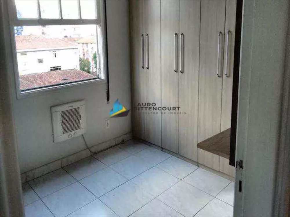 Apartamento à venda com 2 quartos, 80m² - Foto 1