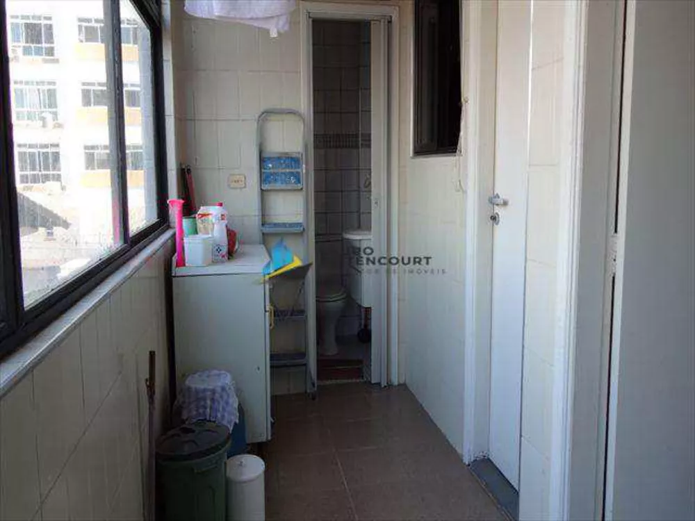 Apartamento à venda com 2 quartos, 100m² - Foto 3