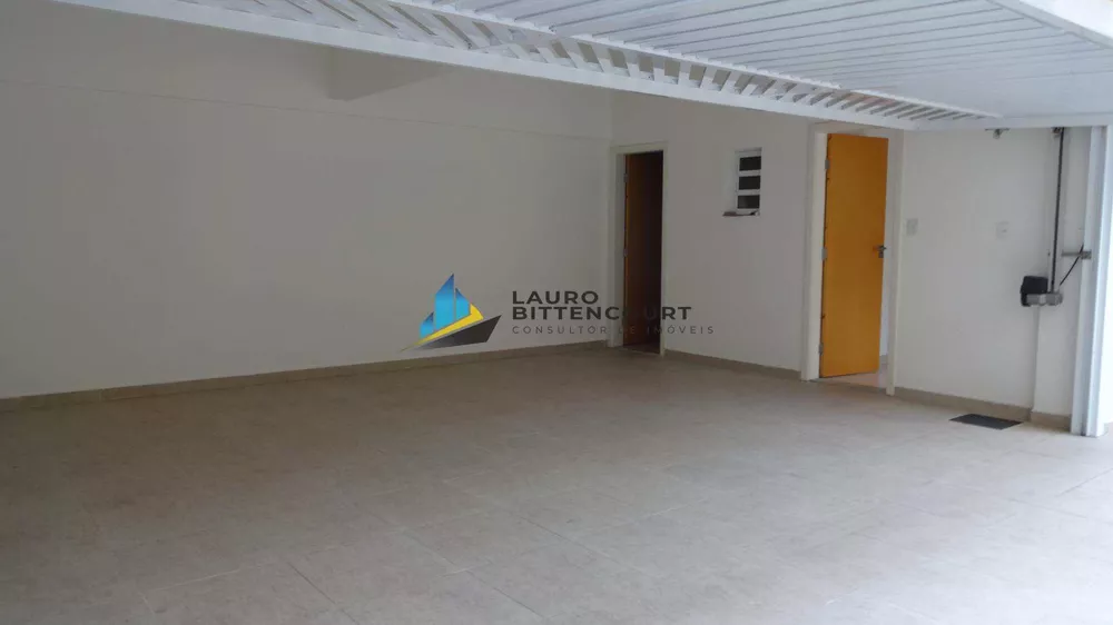 Casa à venda com 3 quartos, 212m² - Foto 2