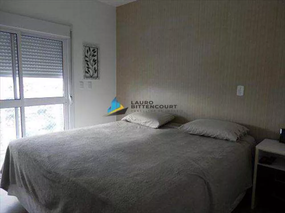 Apartamento à venda com 4 quartos, 198m² - Foto 2