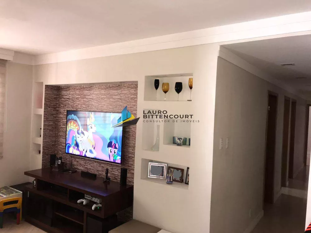 Apartamento à venda com 3 quartos, 74m² - Foto 1