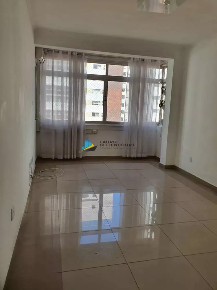 Apartamento à venda com 3 quartos, 100m² - Foto 2