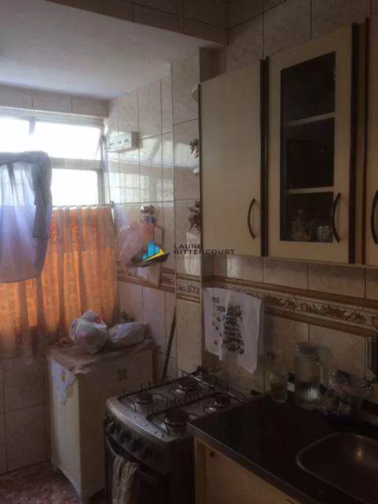 Apartamento à venda com 2 quartos, 60m² - Foto 8