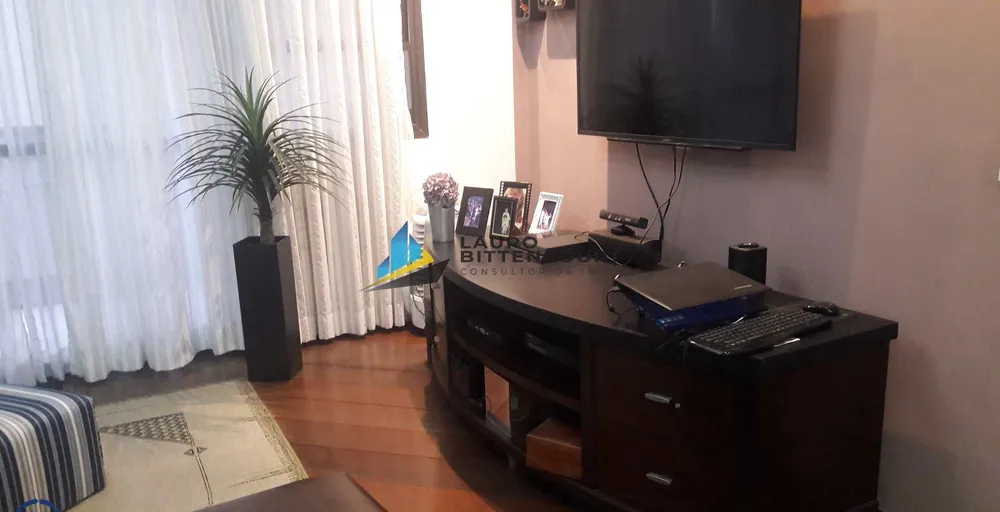 Apartamento, 3 quartos, 140 m² - Foto 1