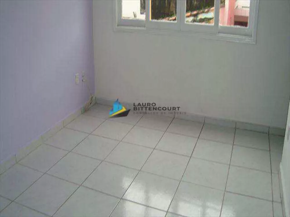 Apartamento à venda com 2 quartos, 75m² - Foto 2