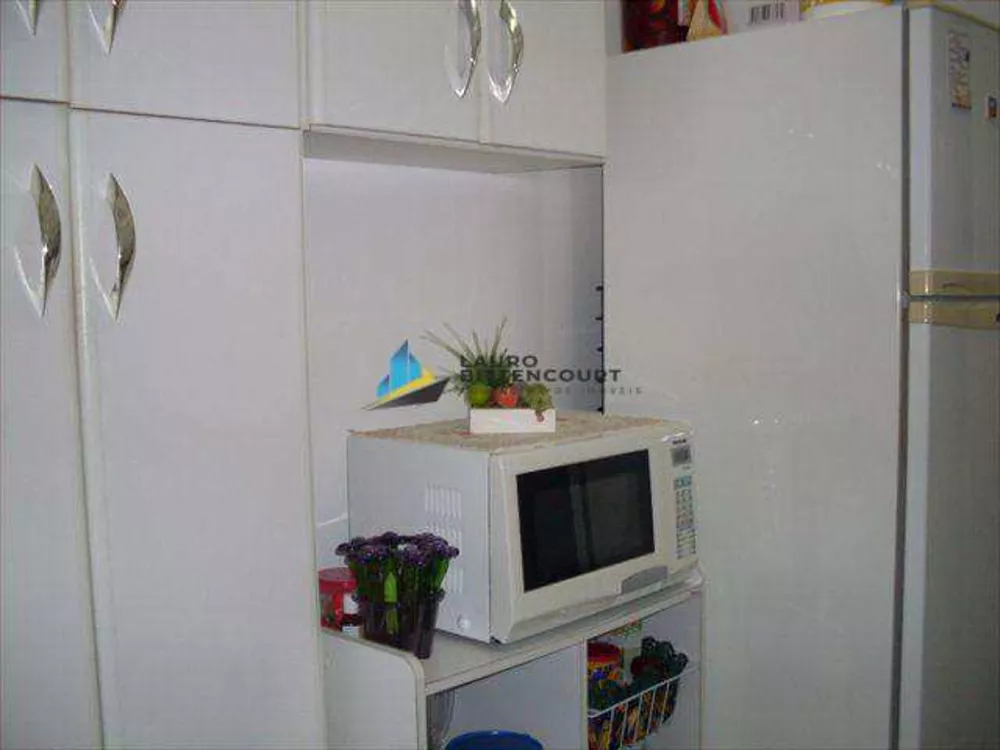 Apartamento à venda com 1 quarto, 60m² - Foto 4