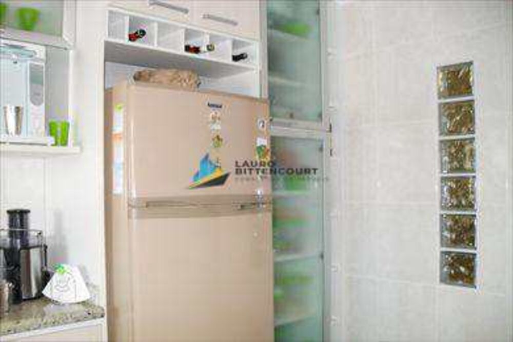 Apartamento à venda com 2 quartos, 90m² - Foto 4