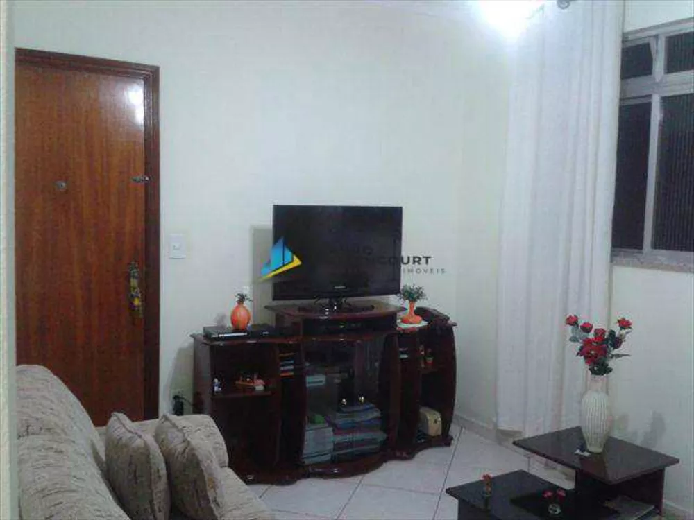 Apartamento à venda com 2 quartos, 62m² - Foto 2