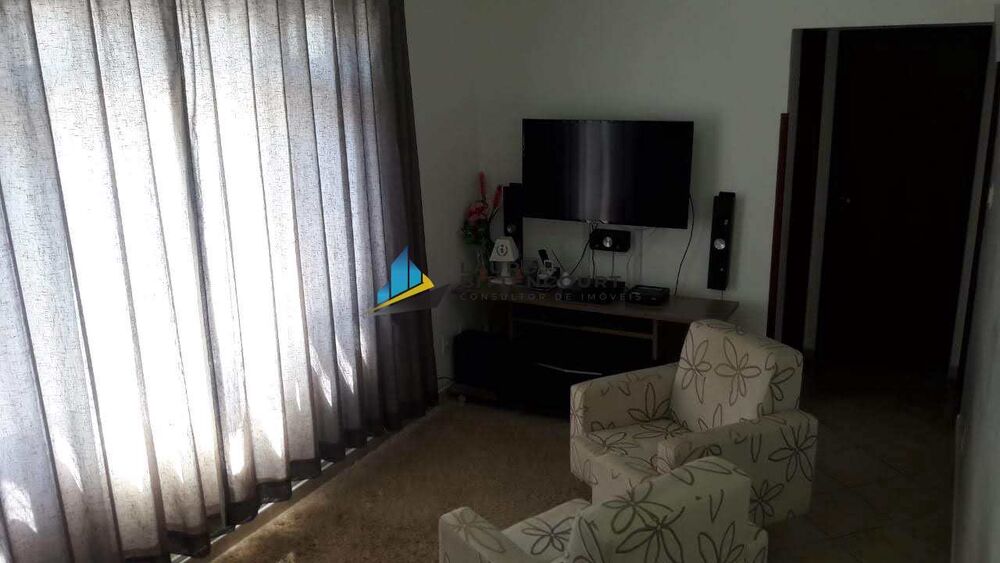 Apartamento à venda com 2 quartos, 62m² - Foto 1
