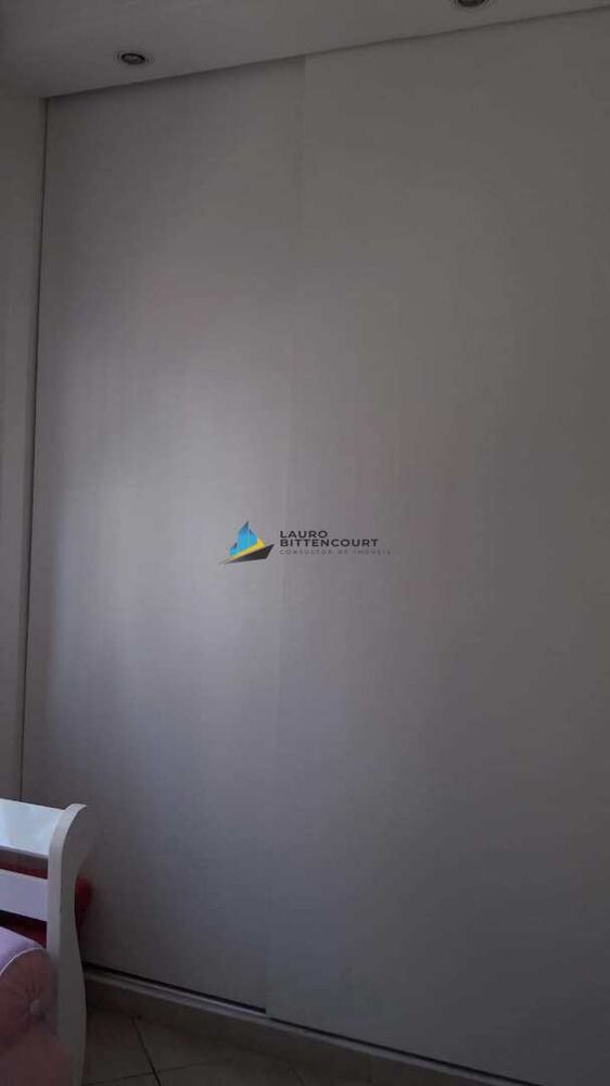 Apartamento à venda com 2 quartos, 62m² - Foto 7